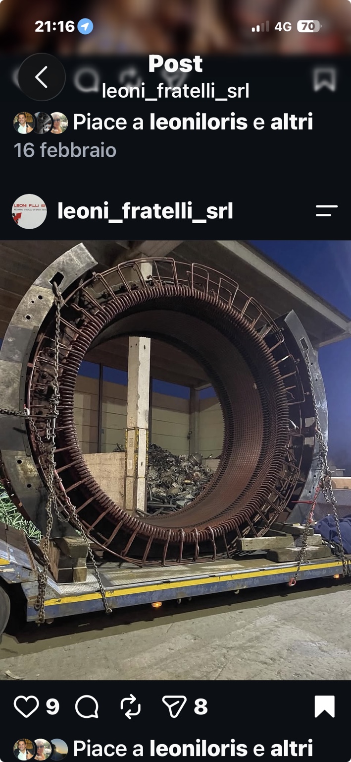 Grande statore industriale con avvolgimenti in rame